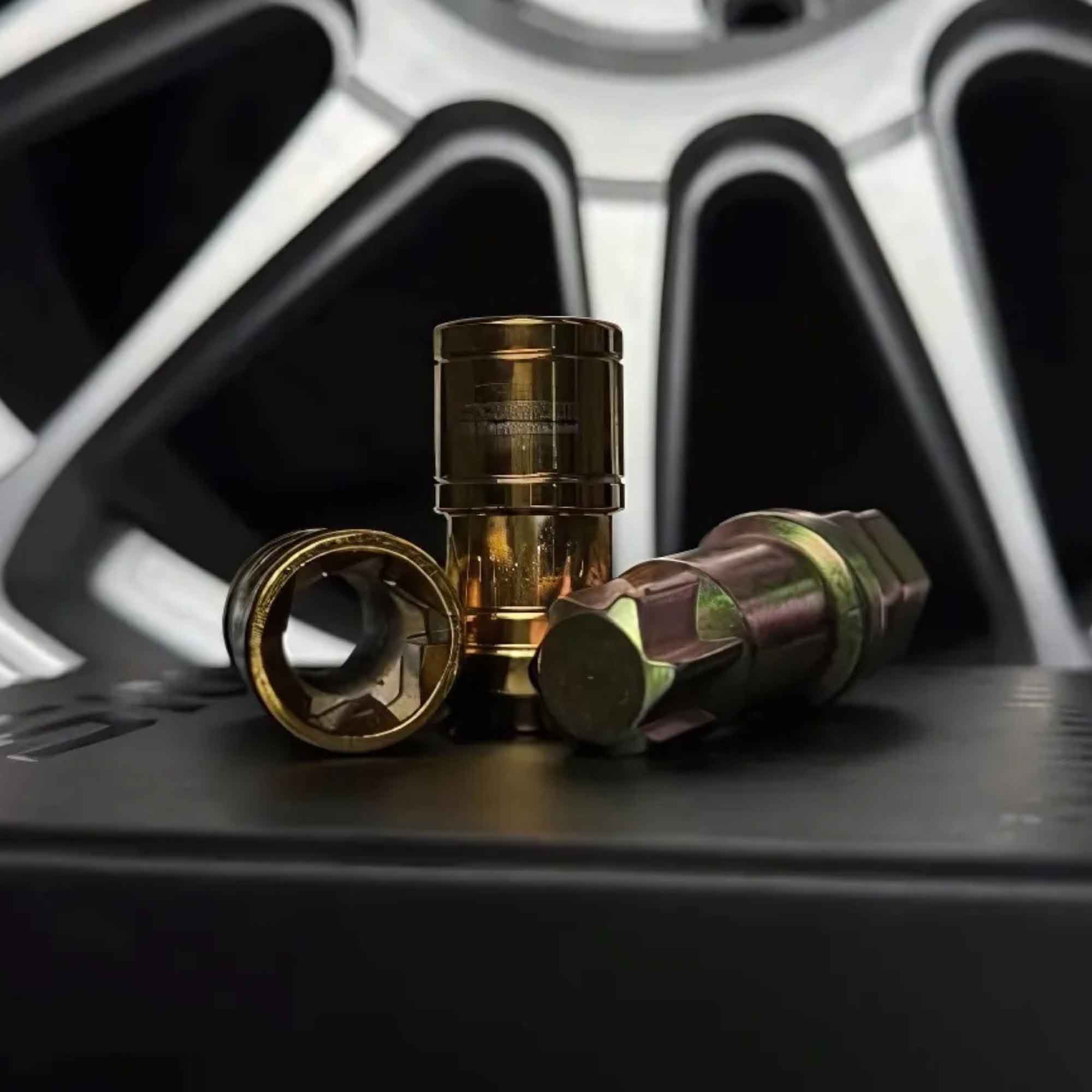 Cosmis Cyclone Lugnuts M12x1.5 - 24pcs (GOLD)